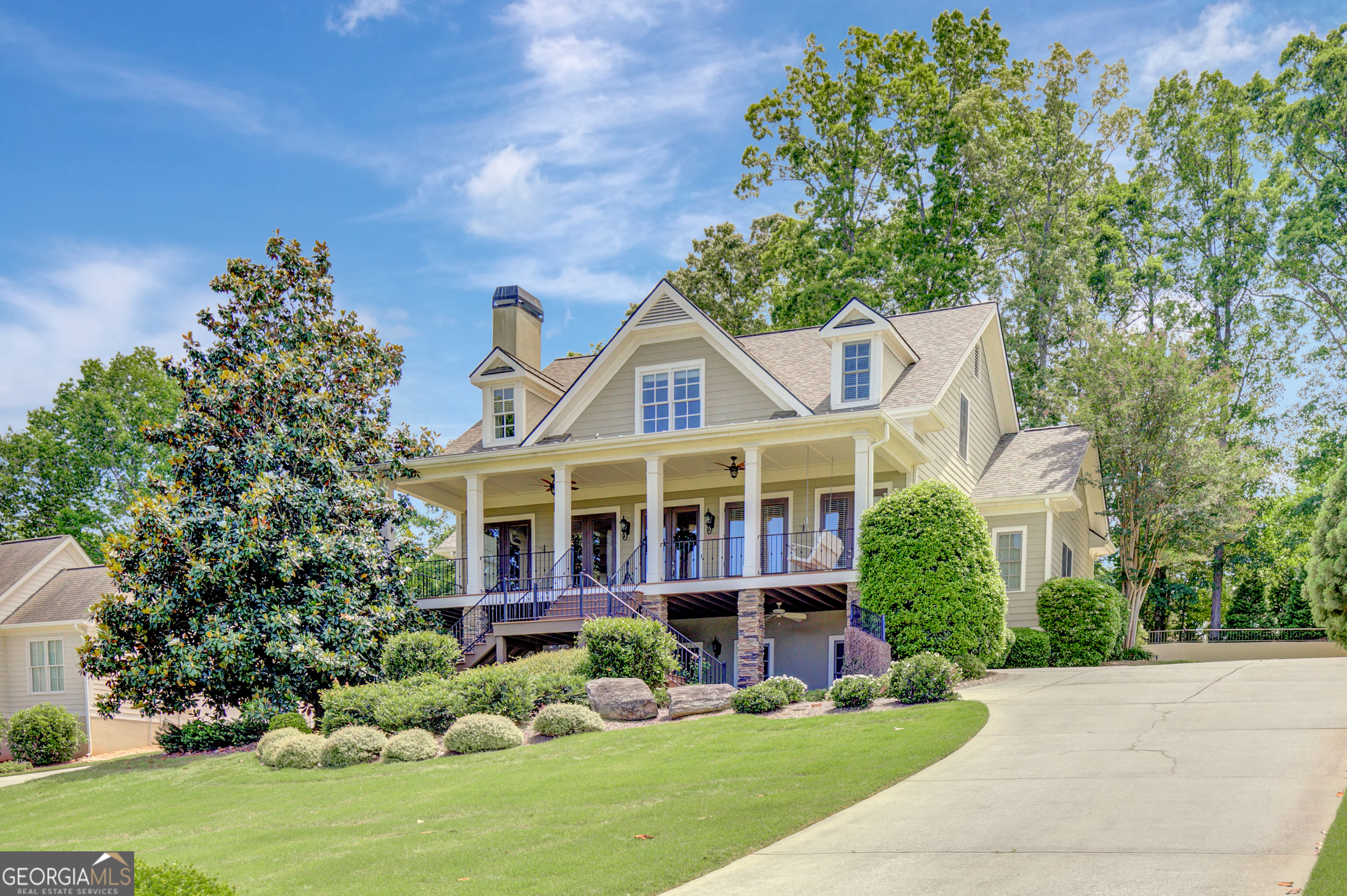 82 W Cove DR