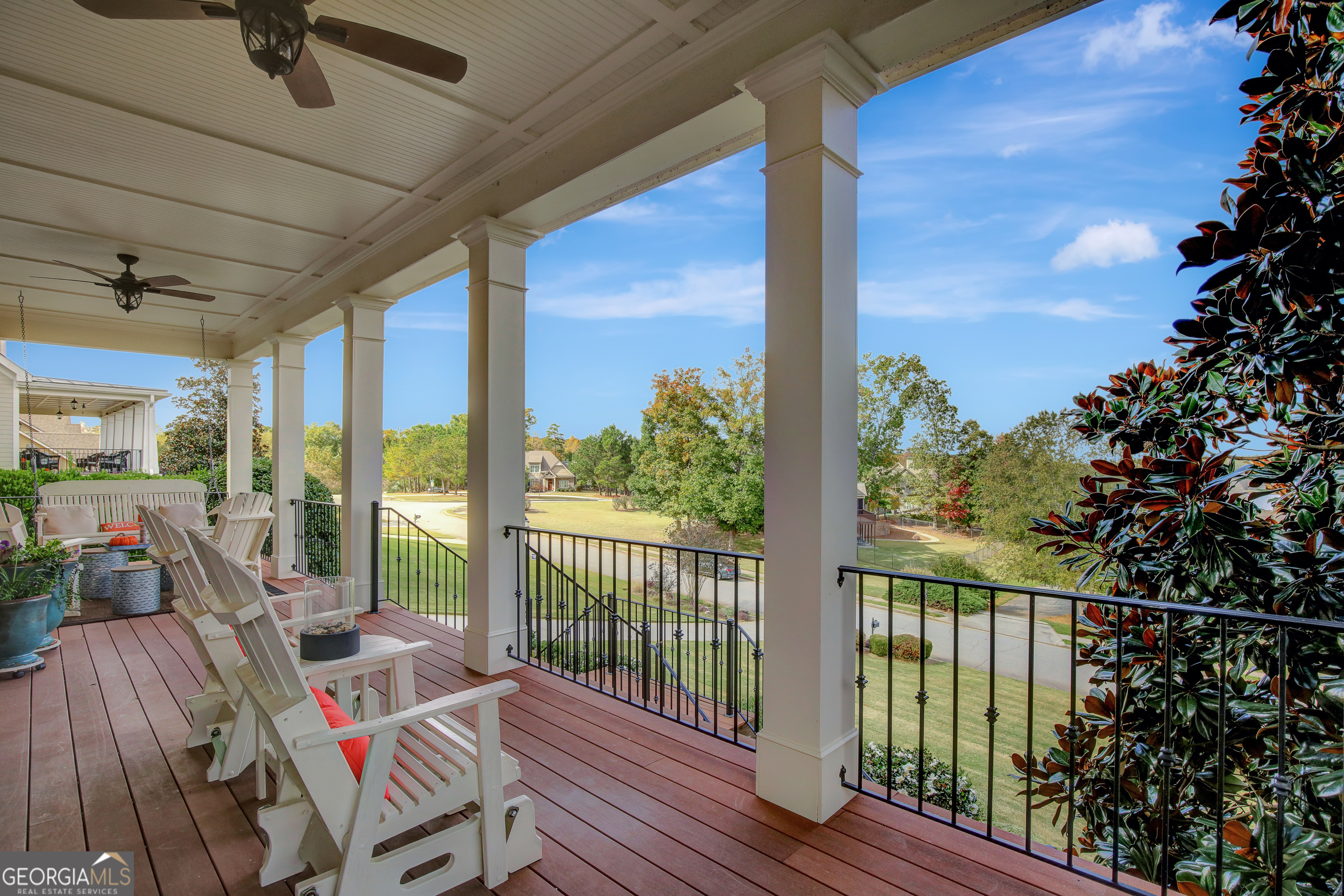 82 W Cove DR