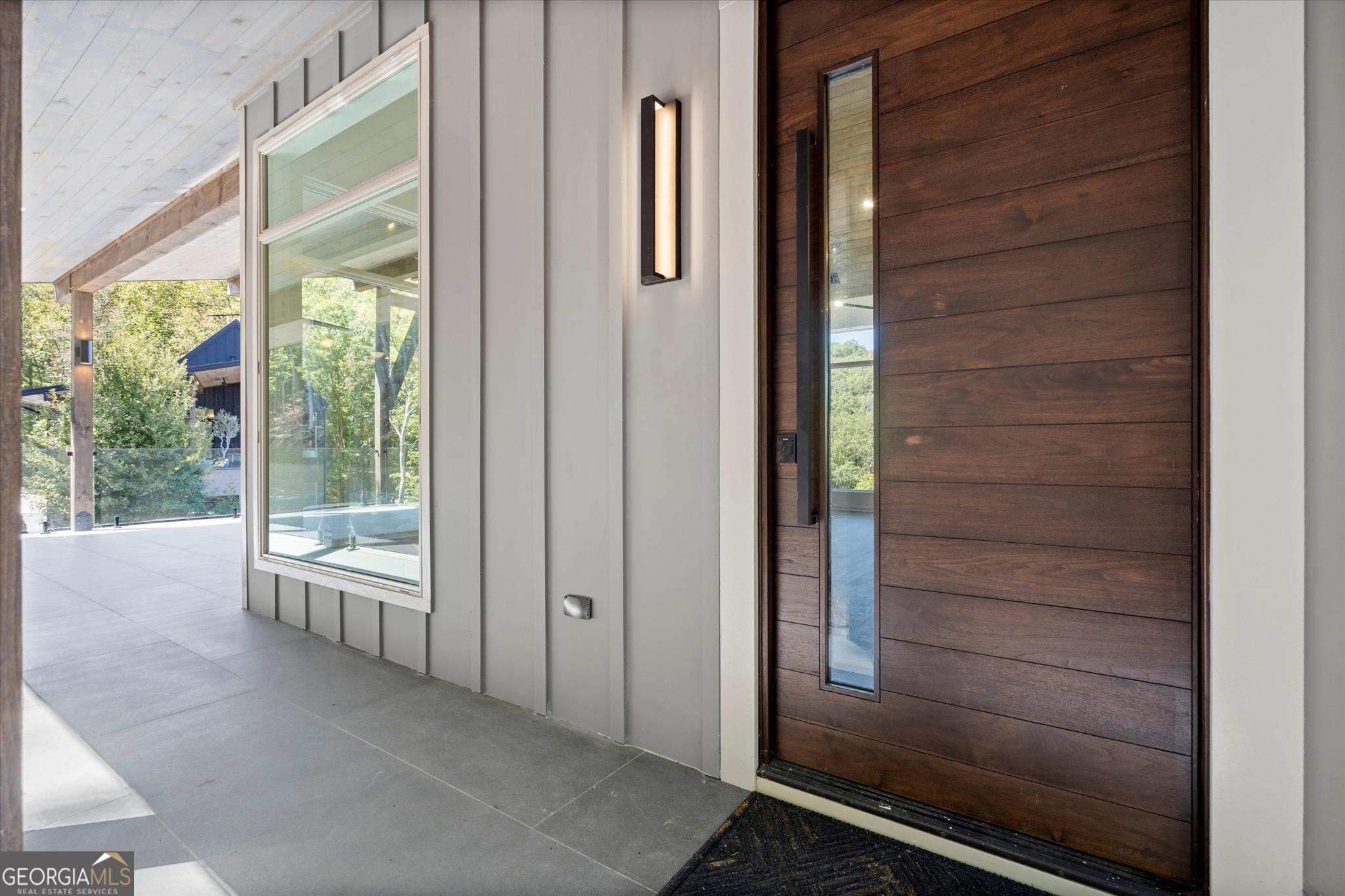 Clayton, Georgia 30525, United States, 4 Bedrooms Bedrooms, ,5 BathroomsBathrooms,Residential,Active,222611