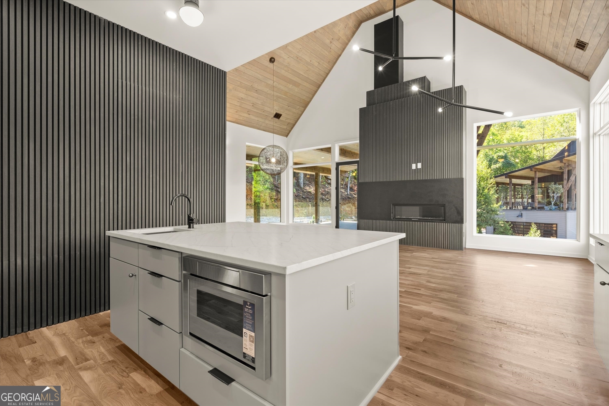 Clayton, Georgia 30525, United States, 4 Bedrooms Bedrooms, ,5 BathroomsBathrooms,Residential,Active,222611