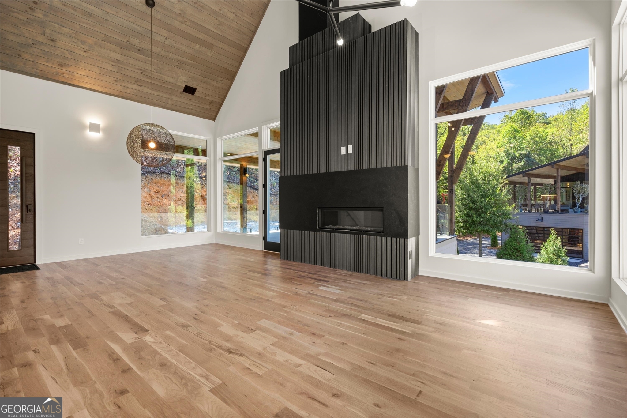 Clayton, Georgia 30525, United States, 4 Bedrooms Bedrooms, ,5 BathroomsBathrooms,Residential,Active,222611