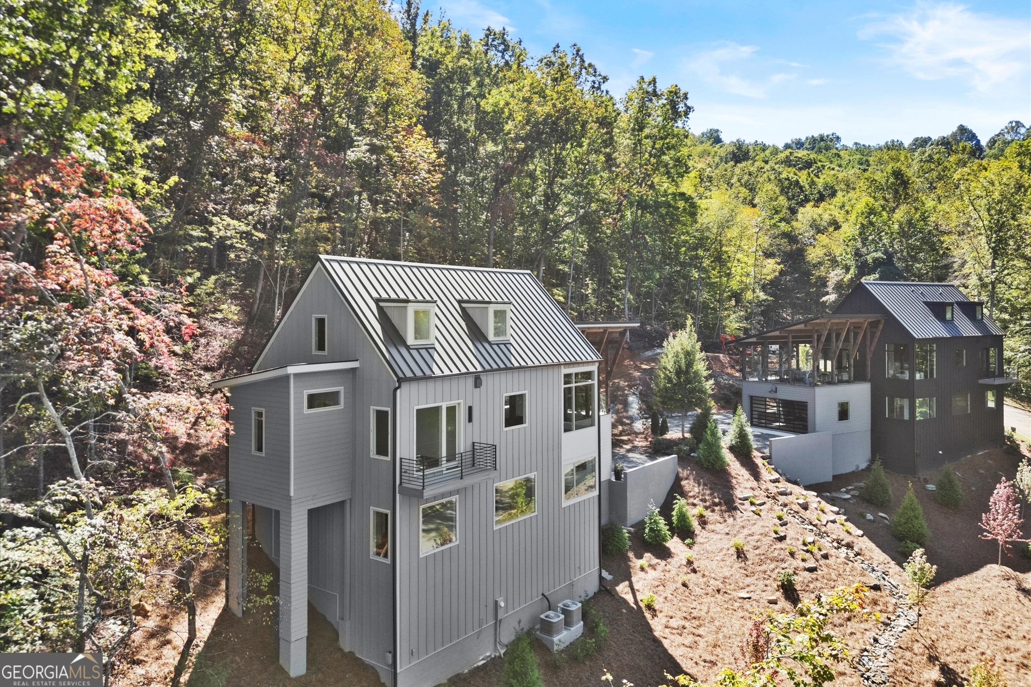 Clayton, Georgia 30525, United States, 4 Bedrooms Bedrooms, ,5 BathroomsBathrooms,Residential,Active,222611