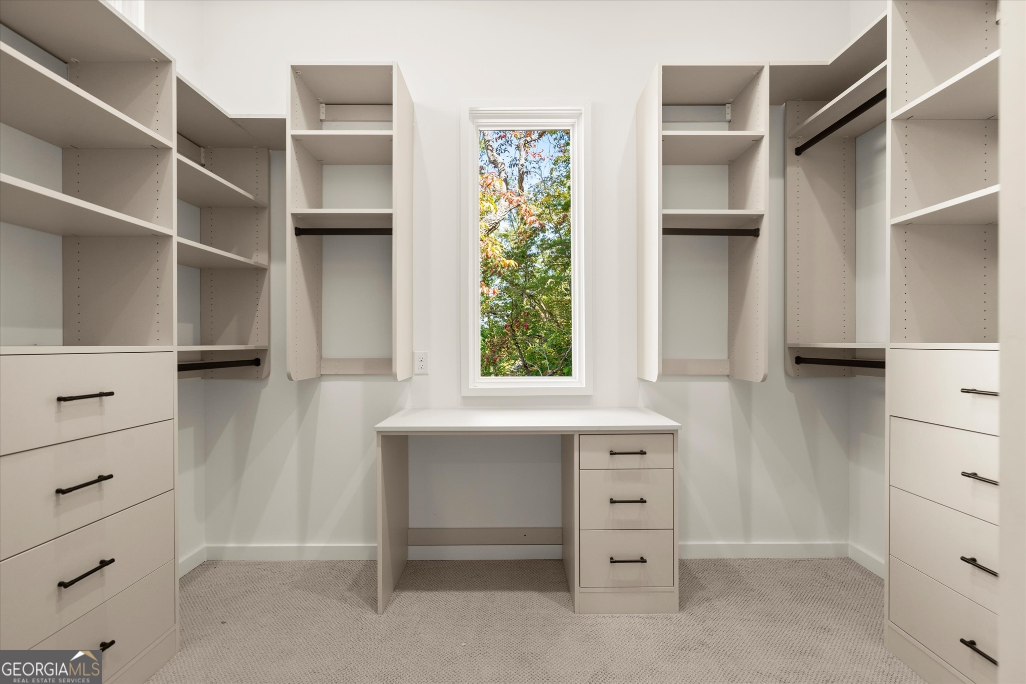 Clayton, Georgia 30525, United States, 4 Bedrooms Bedrooms, ,5 BathroomsBathrooms,Residential,Active,222611