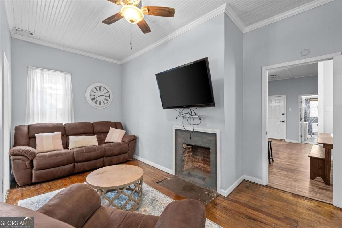 105 Avenue C