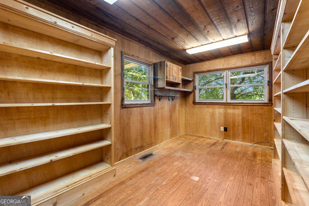 Photo of 30 Peachtree Drive, Sharpsburg, GA 30277 (MLS # 10828229)