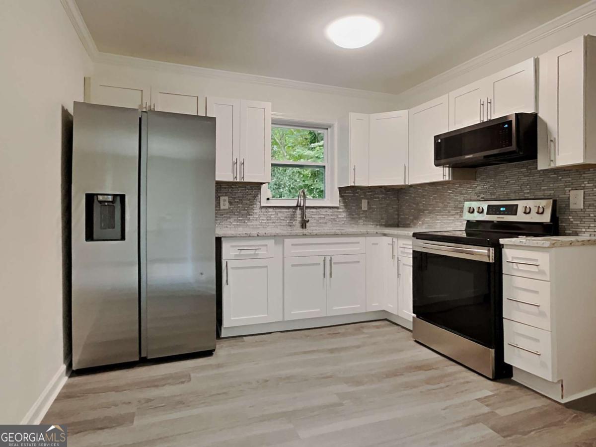 235 Keaton ST SW A & B