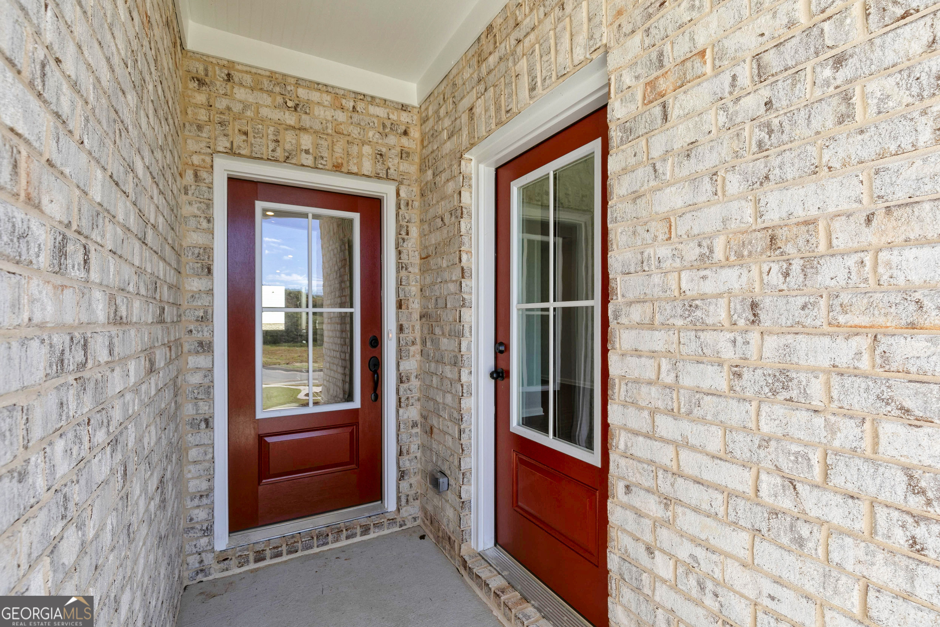 121 Chattahoochee CIR