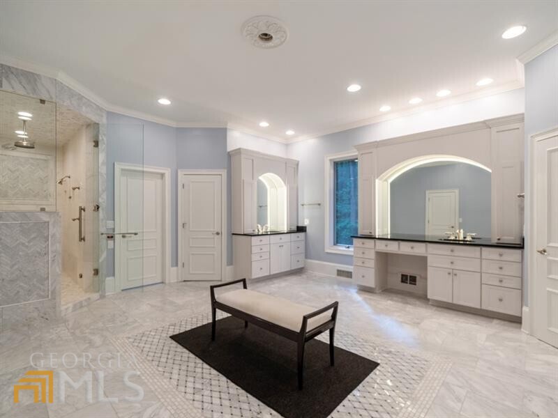 Sandy Springs - Residential