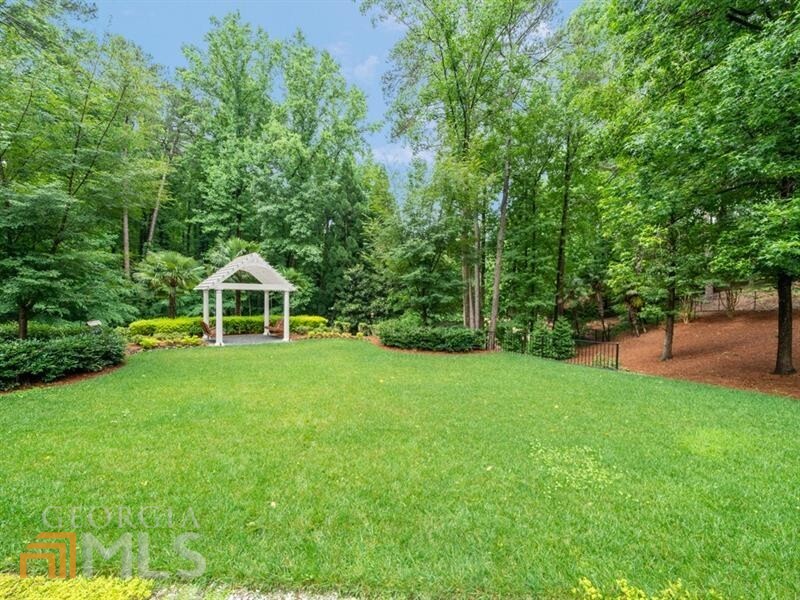 Sandy Springs - Residential