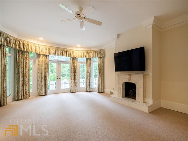Sandy Springs - Residential