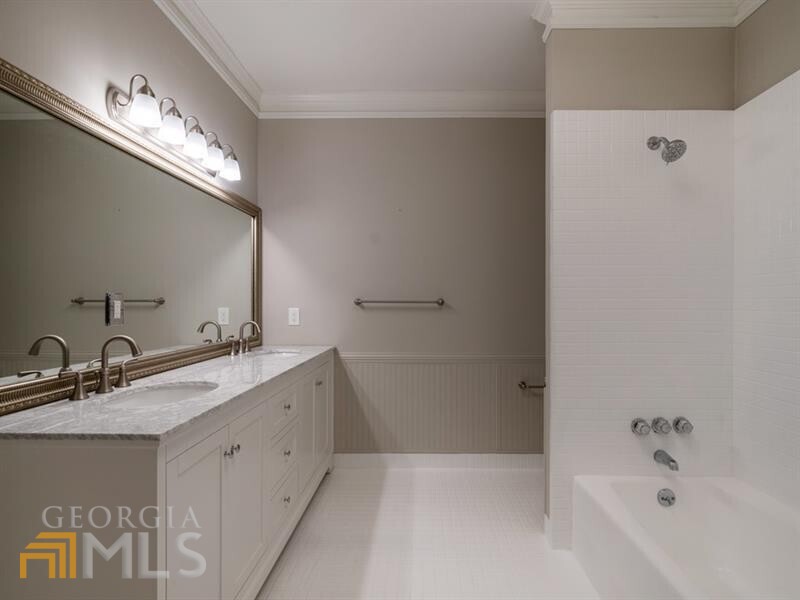 Sandy Springs - Residential