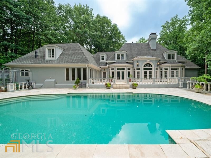 Sandy Springs - Residential