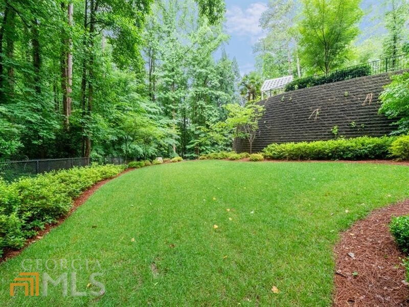 Sandy Springs - Residential