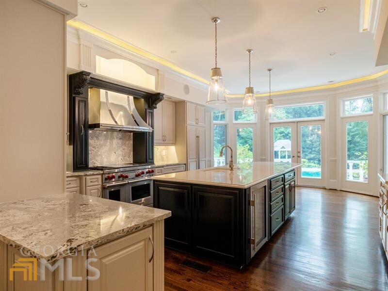 Sandy Springs - Residential