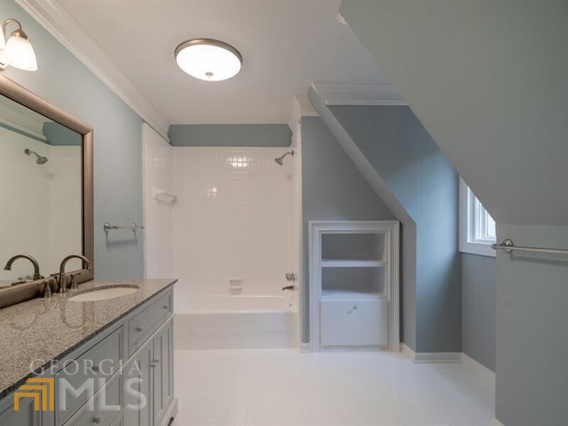 Sandy Springs - Residential