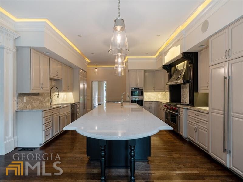 Sandy Springs - Residential