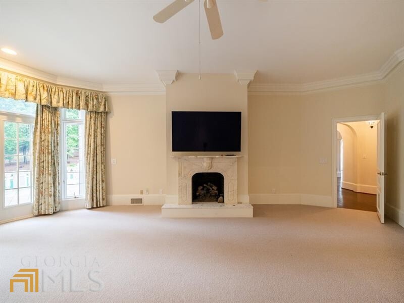 Sandy Springs - Residential