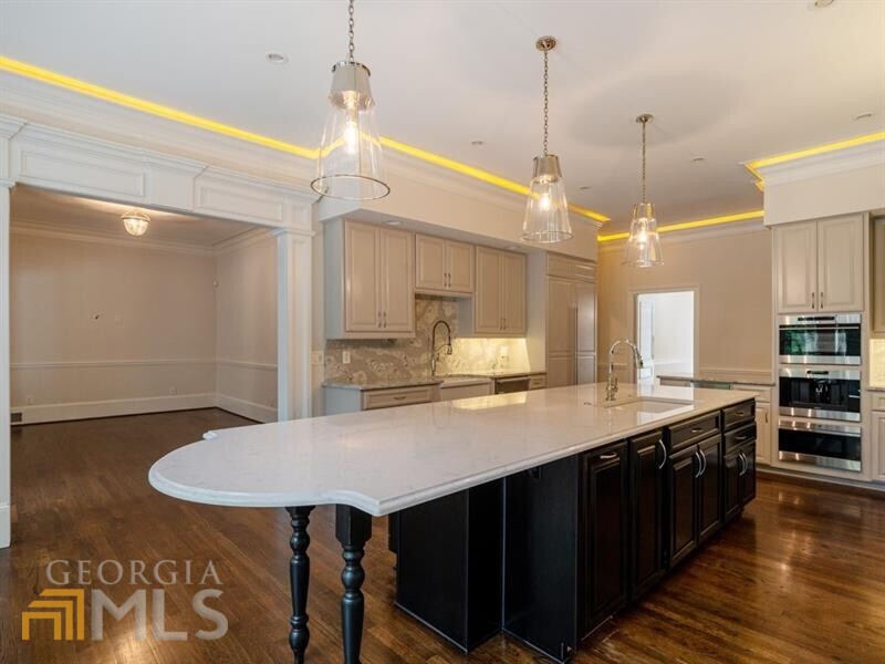 Sandy Springs - Residential