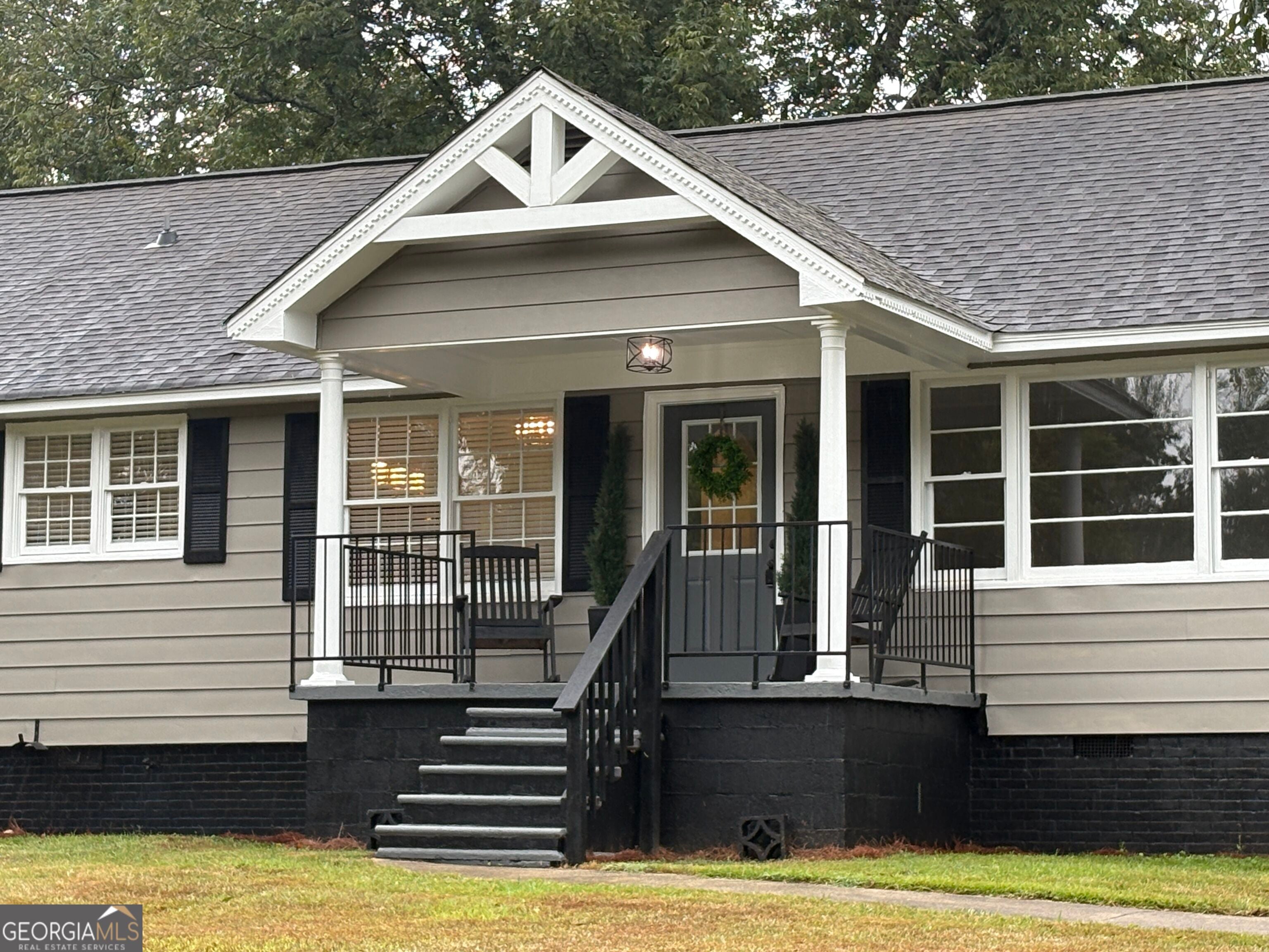 49 Parkway DR