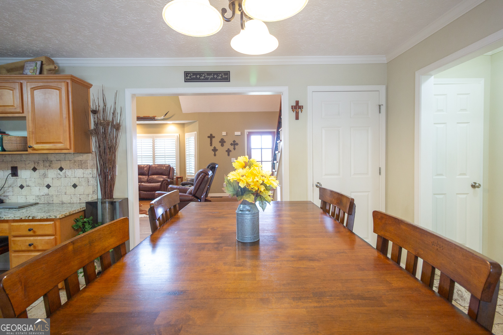 Fayetteville, Georgia 30215, United States, 3 Bedrooms Bedrooms, ,3 BathroomsBathrooms,Residential,Pending,127197