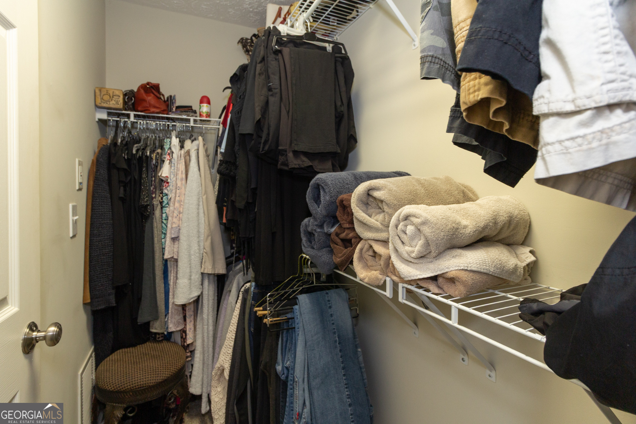 Fayetteville, Georgia 30215, United States, 3 Bedrooms Bedrooms, ,3 BathroomsBathrooms,Residential,Pending,127197