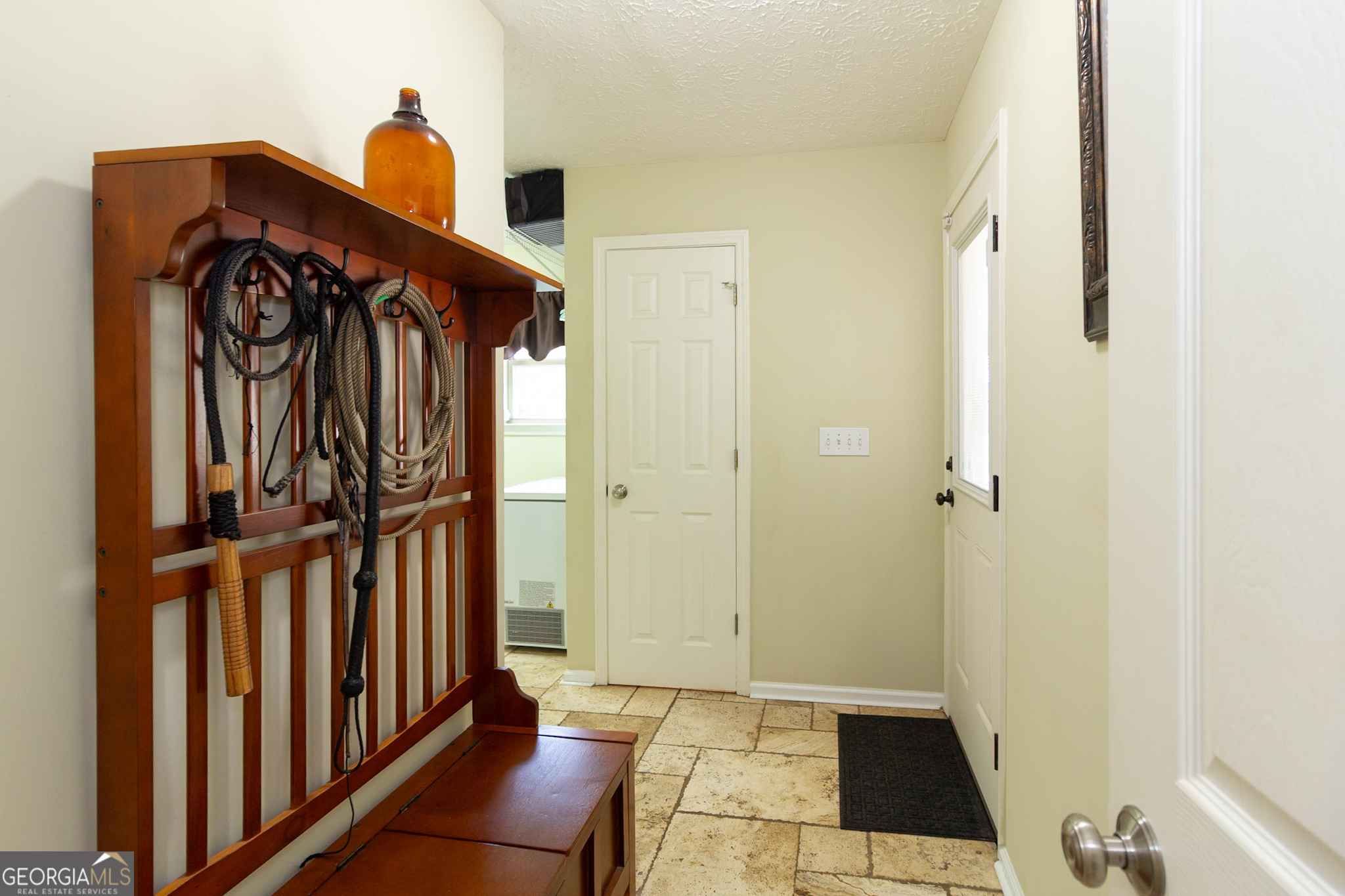 Fayetteville, Georgia 30215, United States, 3 Bedrooms Bedrooms, ,3 BathroomsBathrooms,Residential,Pending,127197