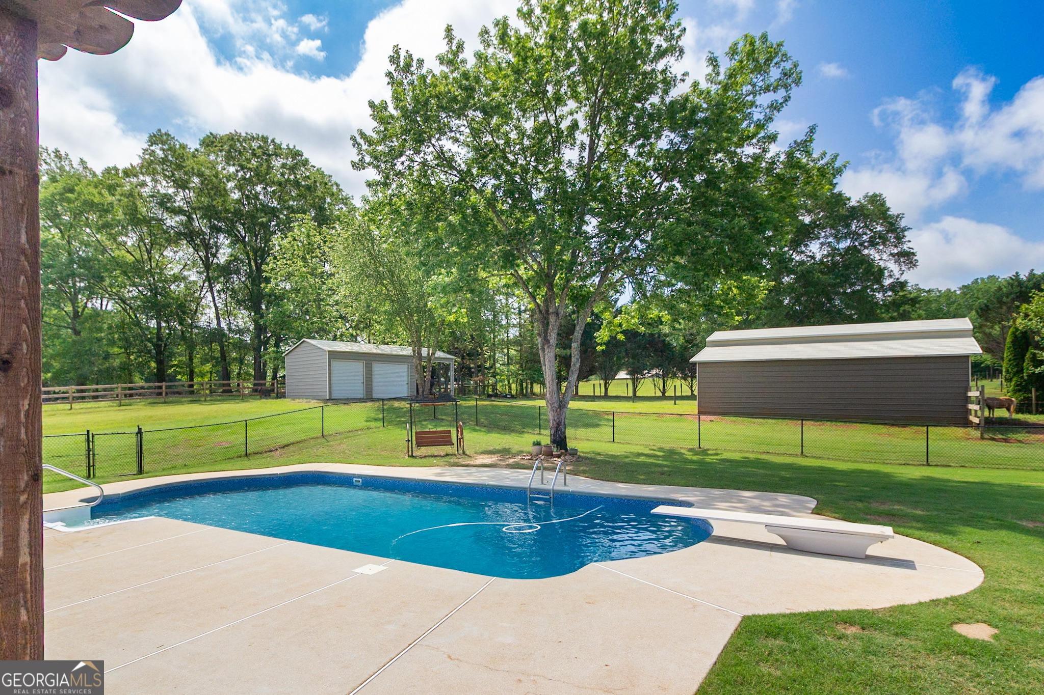 Fayetteville, Georgia 30215, United States, 3 Bedrooms Bedrooms, ,3 BathroomsBathrooms,Residential,Pending,127197