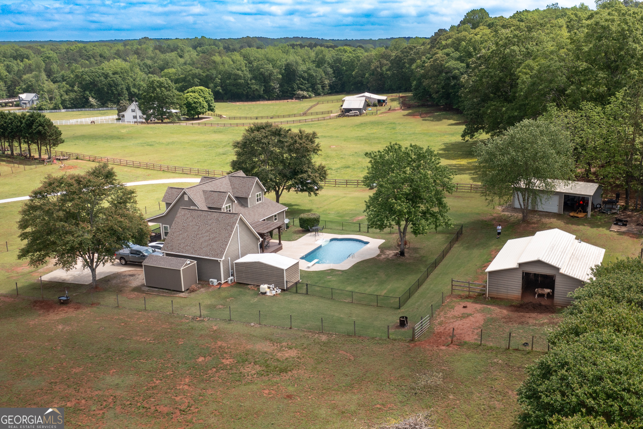 Fayetteville, Georgia 30215, United States, 3 Bedrooms Bedrooms, ,3 BathroomsBathrooms,Residential,Pending,127197