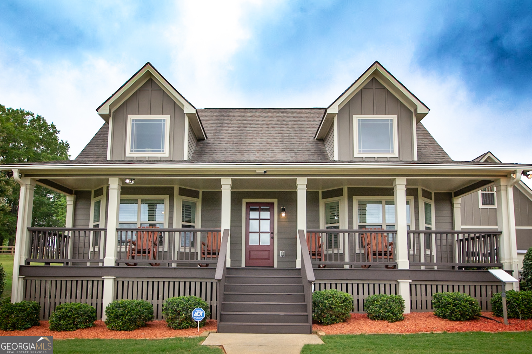 Fayetteville, Georgia 30215, United States, 3 Bedrooms Bedrooms, ,3 BathroomsBathrooms,Residential,Pending,127197