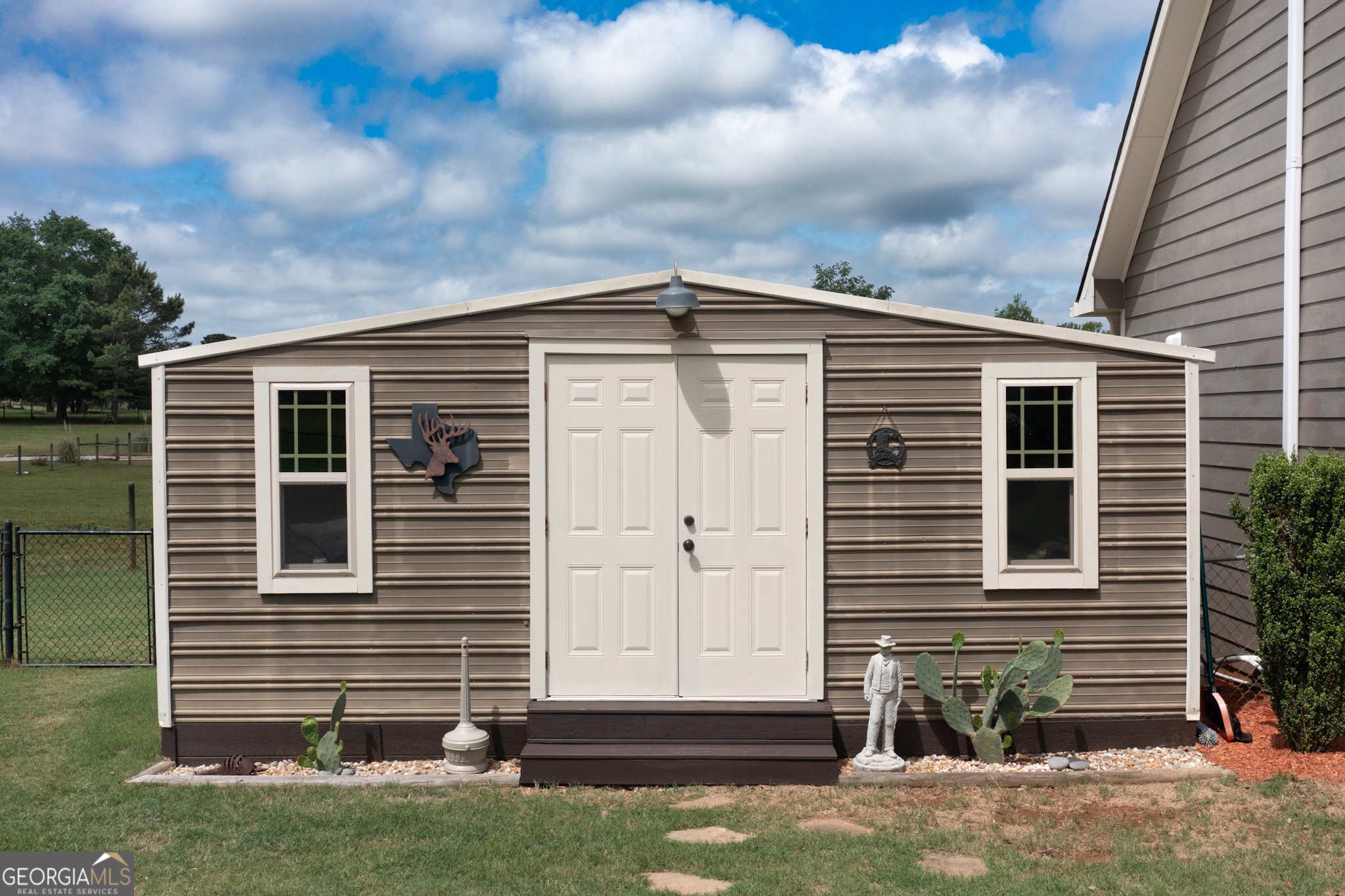 Fayetteville, Georgia 30215, United States, 3 Bedrooms Bedrooms, ,3 BathroomsBathrooms,Residential,Pending,127197