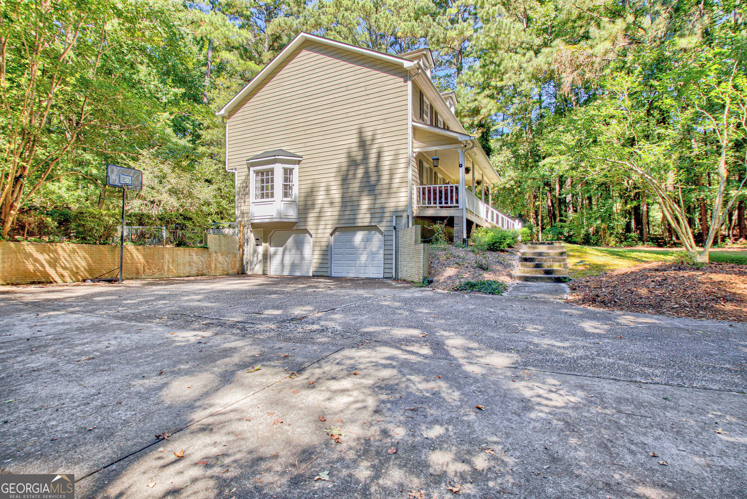 145 Woodsong DR