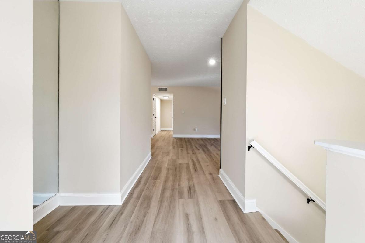 109 Cumberland CT SE