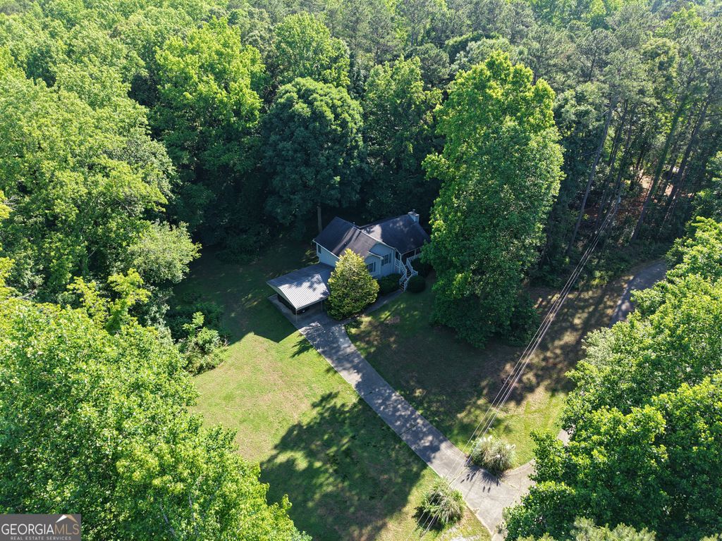 Photo of 144 Wiley Dr, Douglasville, GA 30134 (MLS # 10770354)