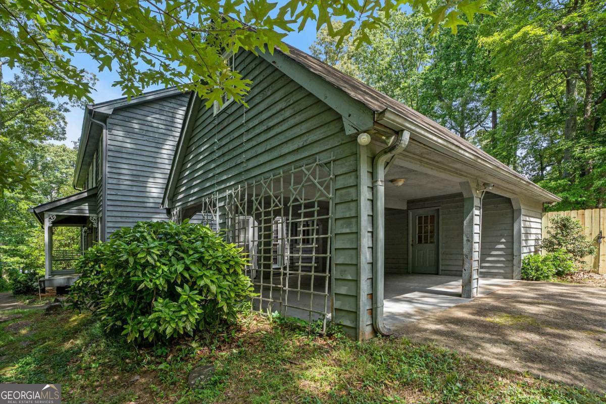 1580 Oak Creek DR