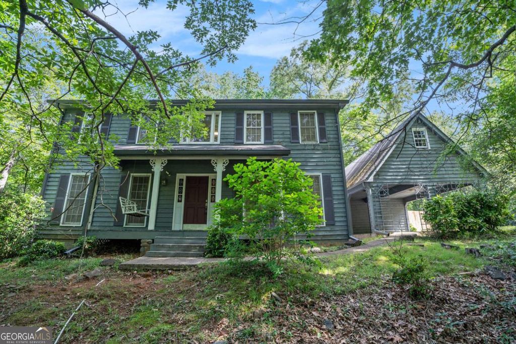 Photo of 1580 Oak Creek Drive, Marietta, GA 30066 (MLS # 10770643)