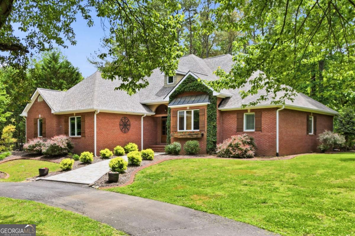 312 Sterling RD