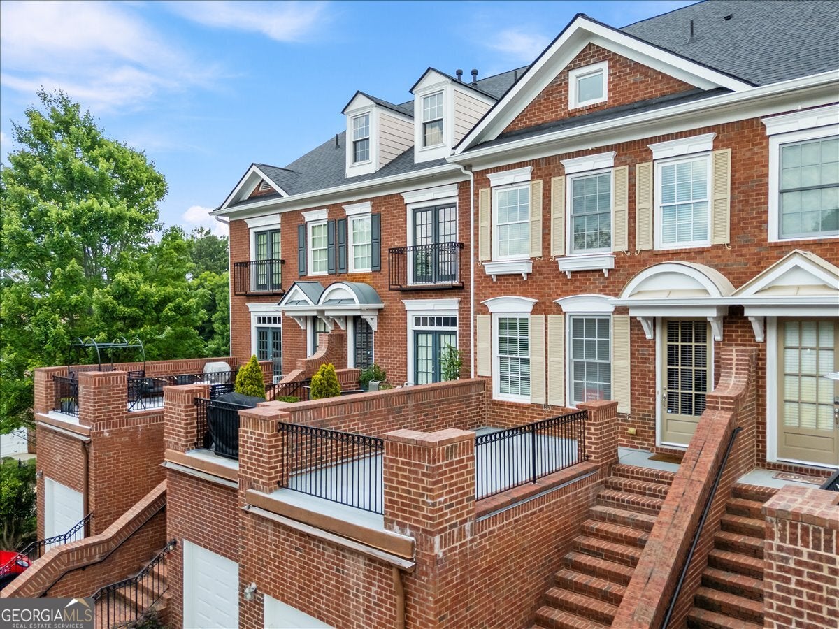5905 Waters Edge TRL