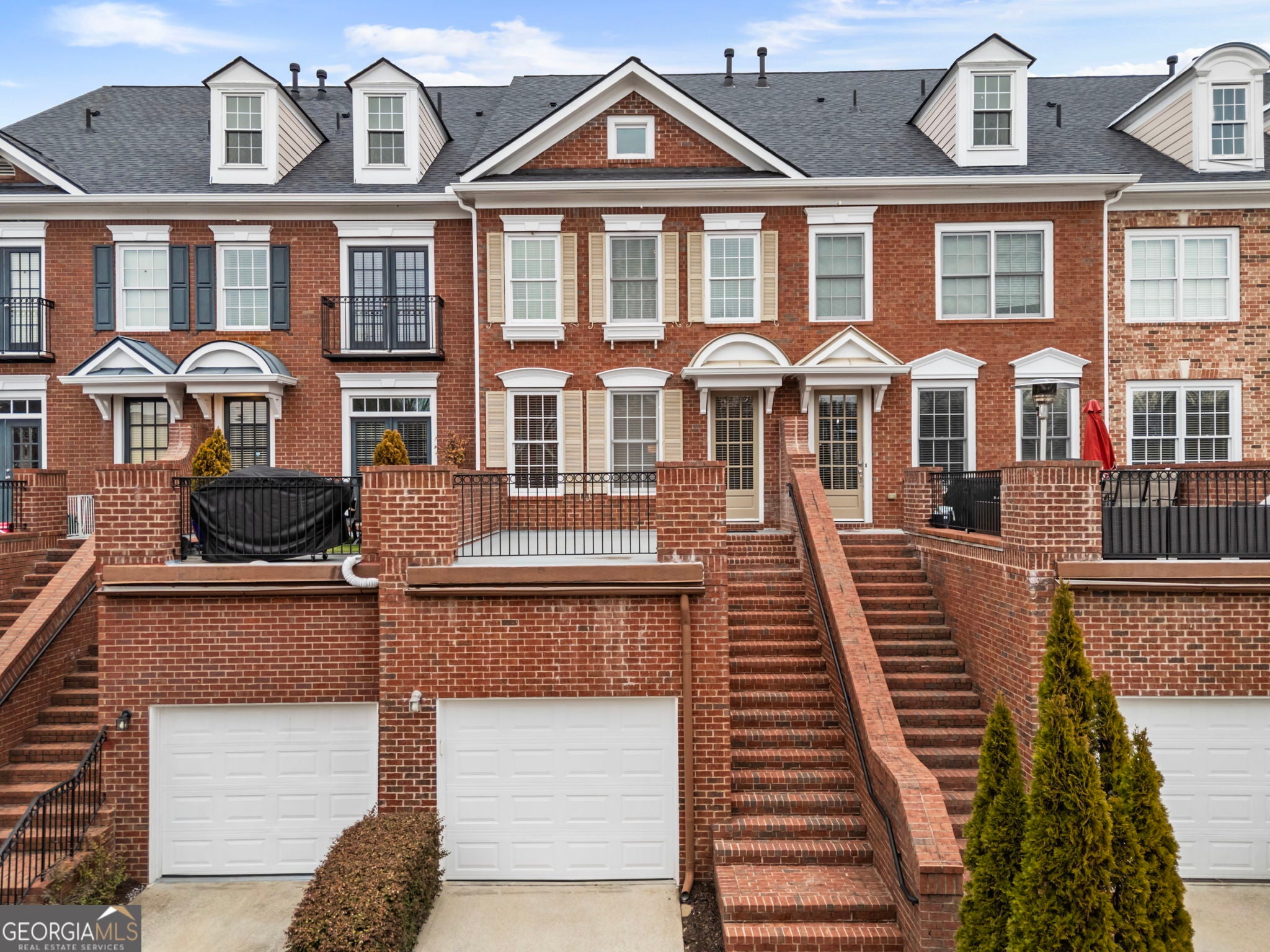 5905 Waters Edge TRL