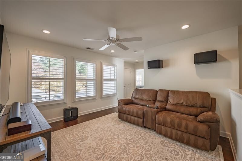 Crabapple Crossroads - Residential