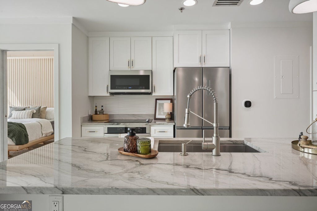 Photo of 250 Pharr Road NE #1912, Atlanta, GA 30305 (MLS # 10870824)
