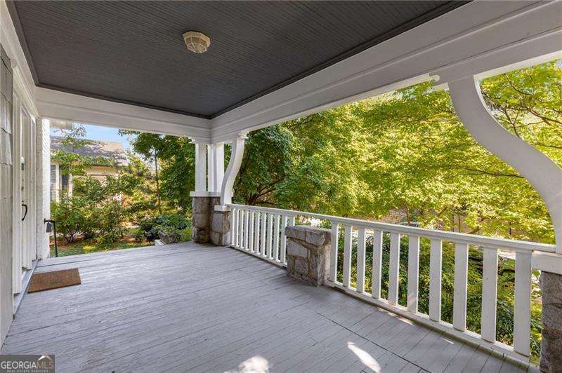 1007 Blue Ridge AVE NE
