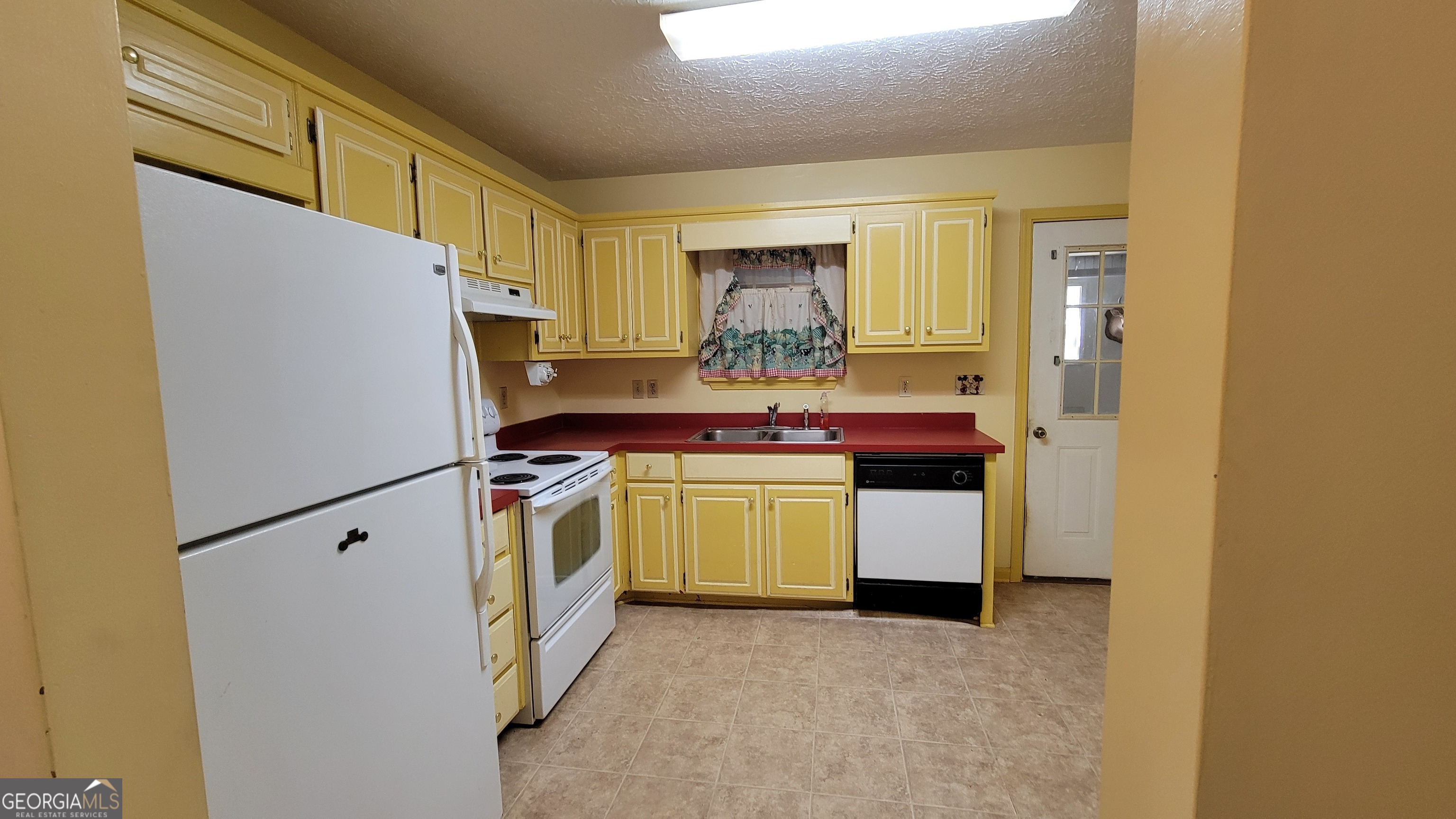 365 Ebenezer Church RD