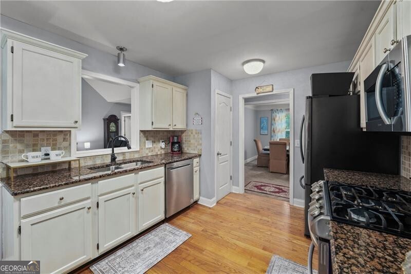 Woodstock, Georgia 30189, United States, 4 Bedrooms Bedrooms, ,3 BathroomsBathrooms,Residential,Active,144614