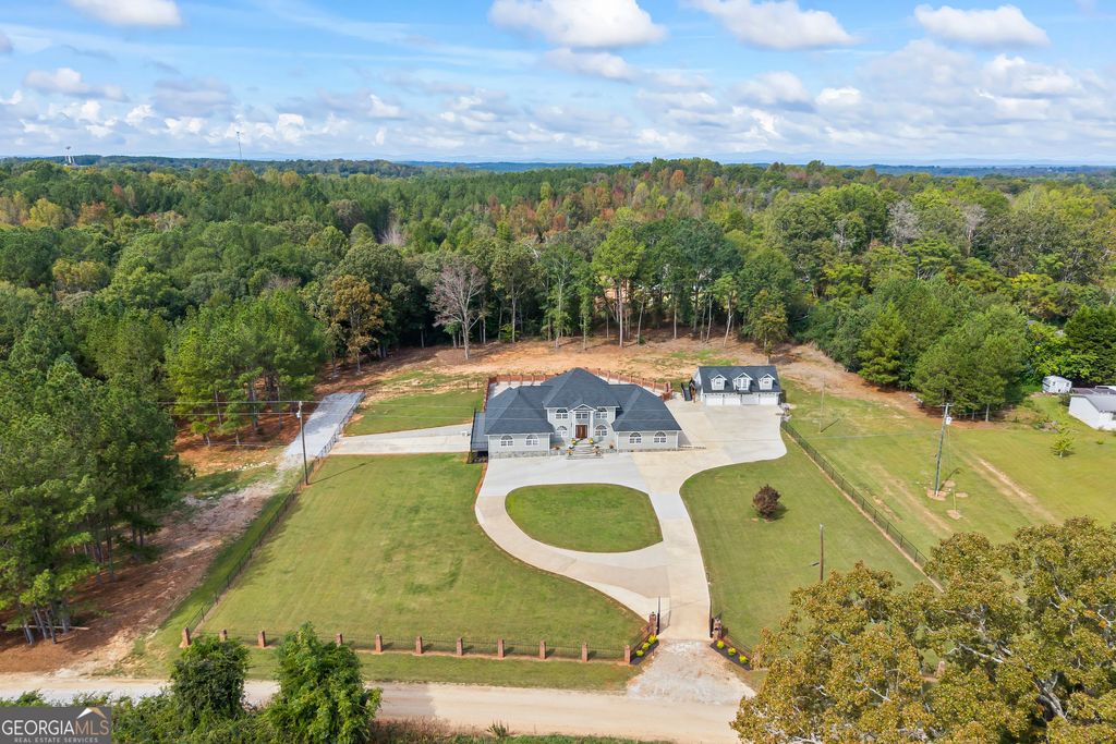 Photo of 22 Anderson Thomas Road, Martin, GA 30557 (MLS # 10755579)