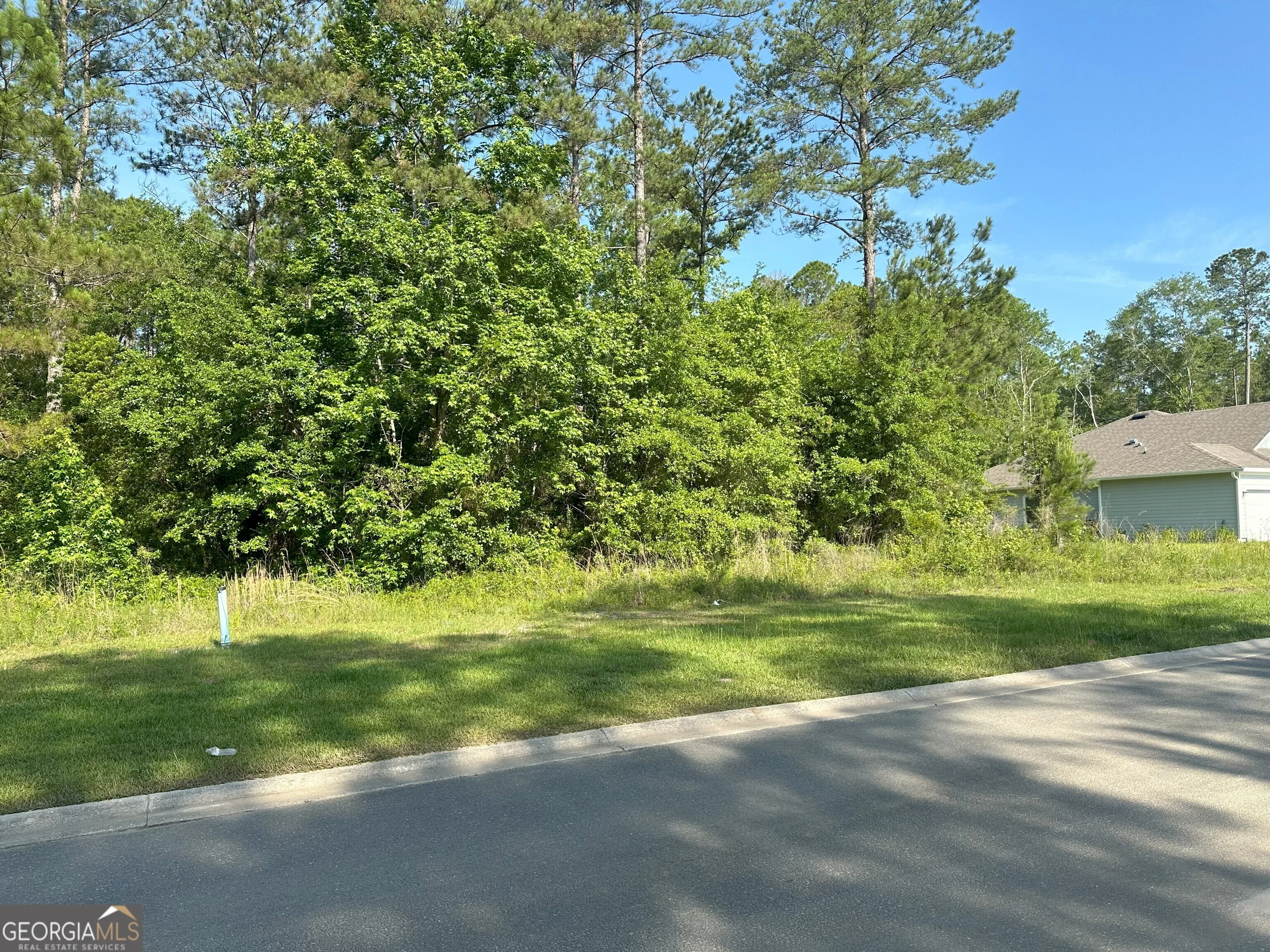 122 Breakwater Loop