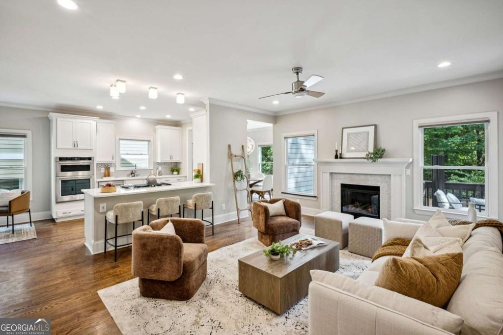 Photo of 1629 Paxon Street SE, Atlanta, GA 30317 (MLS # 10739534)