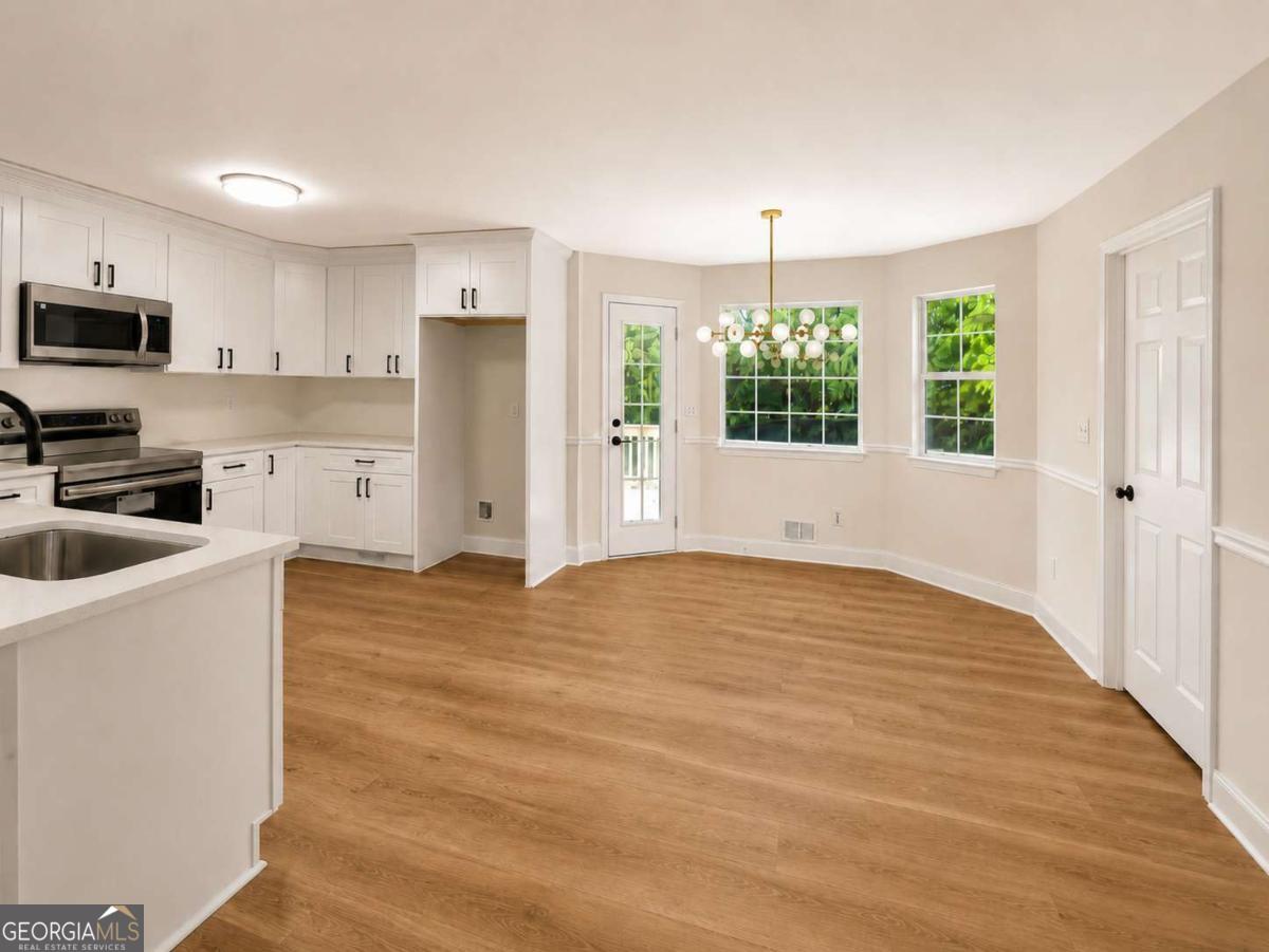 30 Oaklake DR