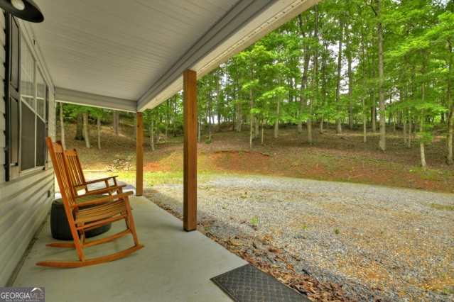 151 Padget LN