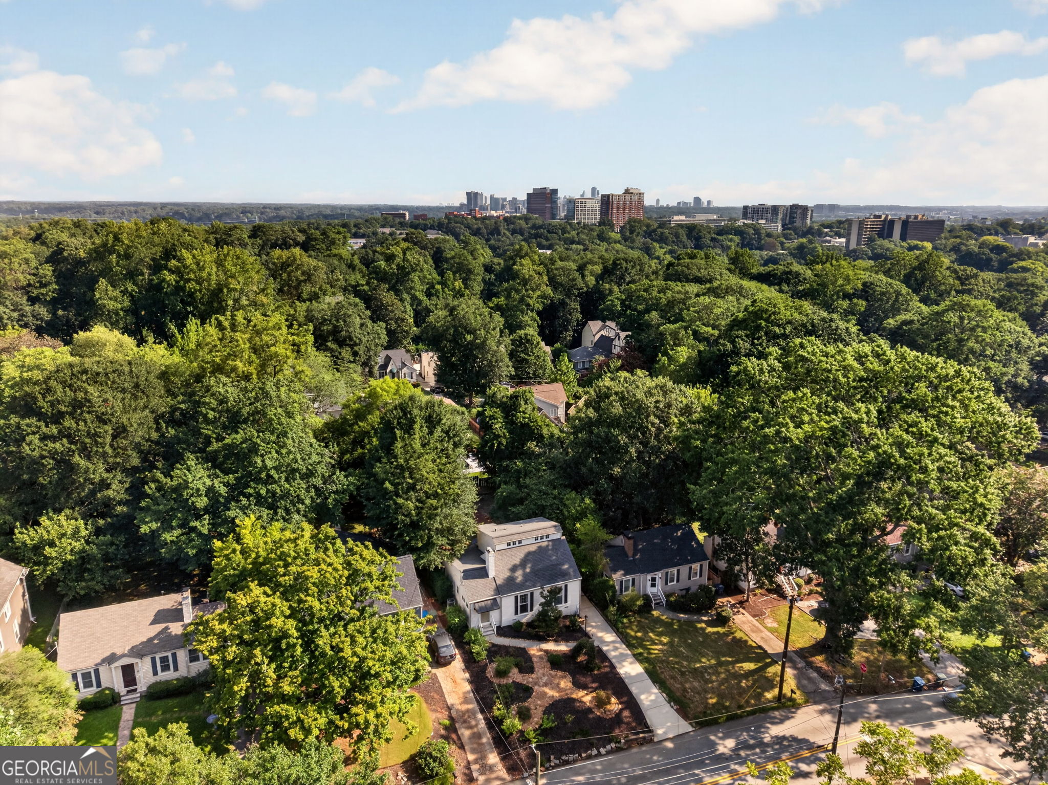 371 Deering RD NW