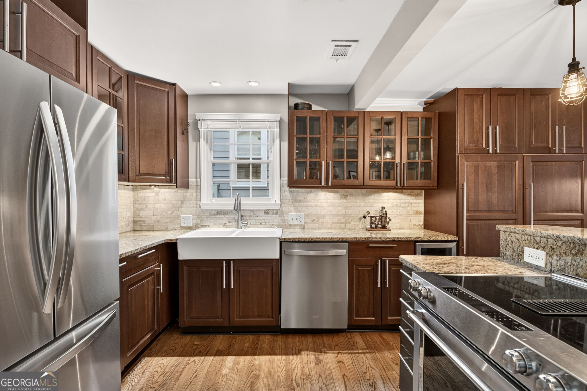 371 Deering RD NW